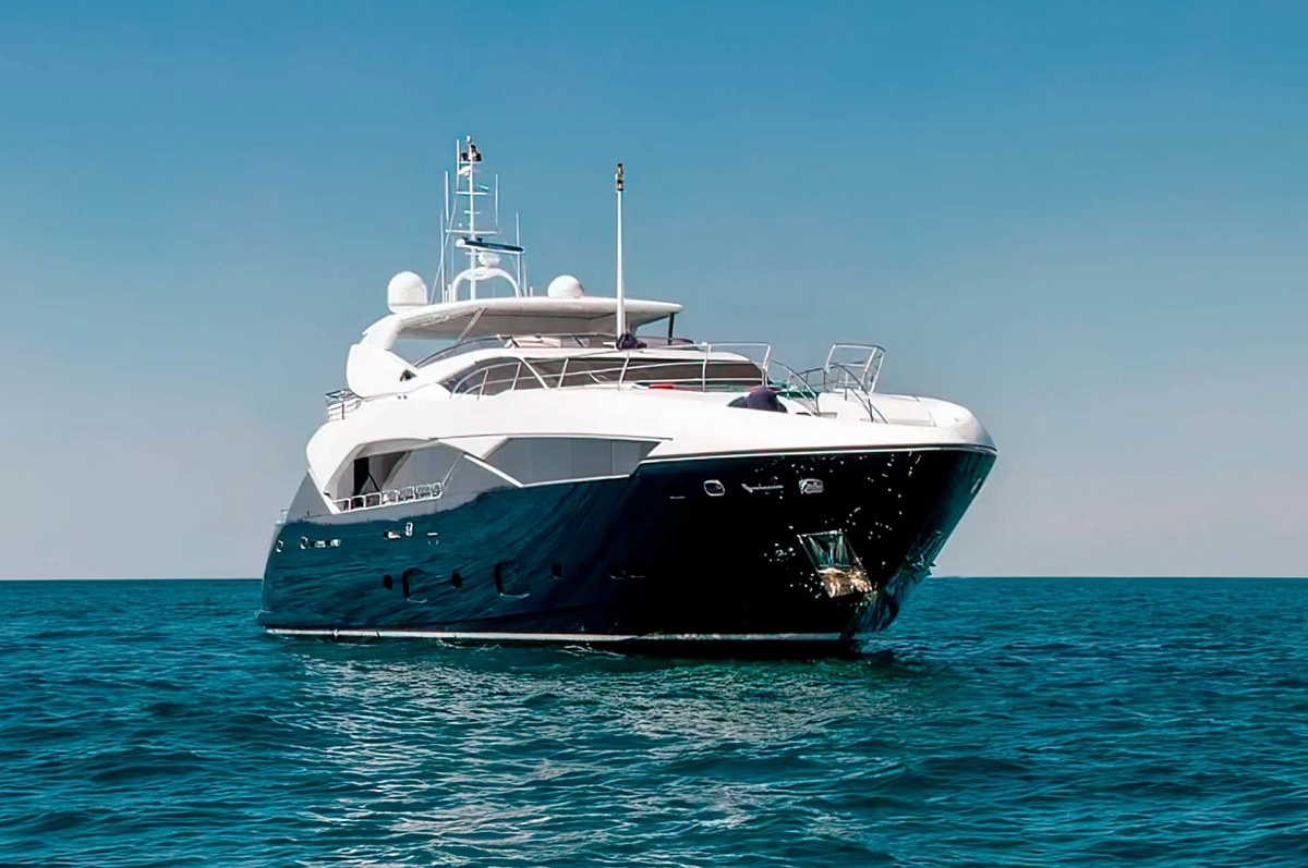 Аренда мега яхты 	Sunseeker 115 Predator в Сочи